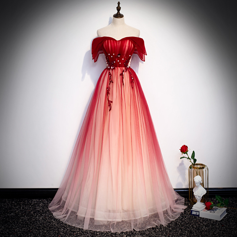 Embroidery Red - Sukienka na ramiączkach dla panny młodej