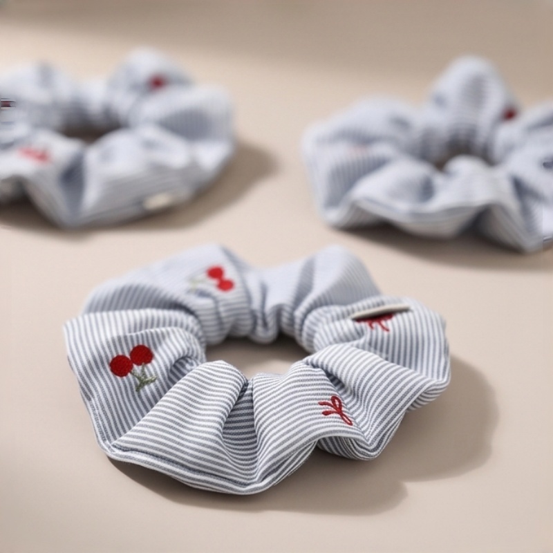 Elegancka gumka do włosów z ha – Embroidery Zone recenzja i cena