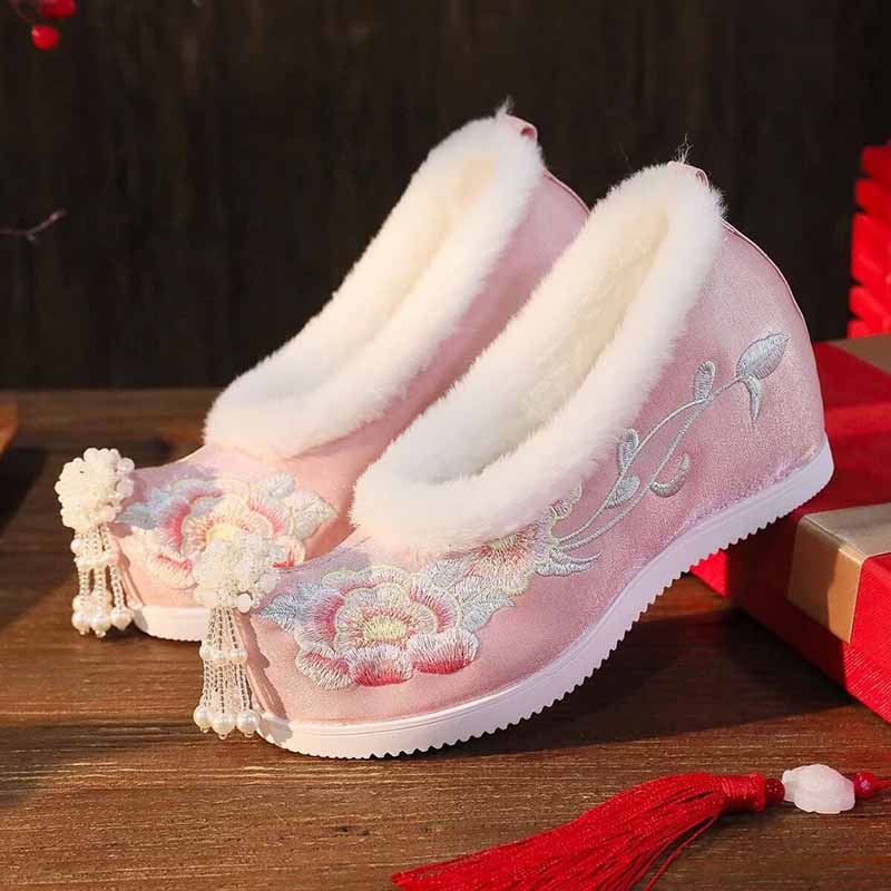 Damskie rozmiary plus size 41  – Embroidery Shoes recenzja i cena