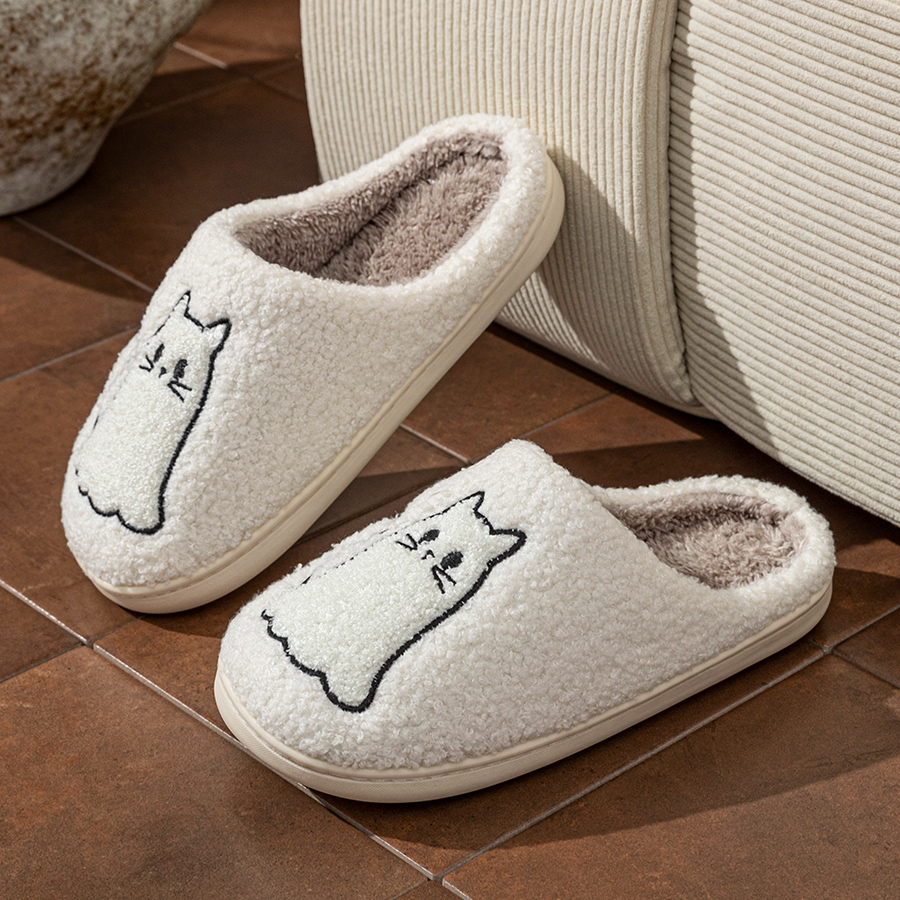 Urocze kapcie damskie z haftem – Embroidery Shoes recenzja i cena